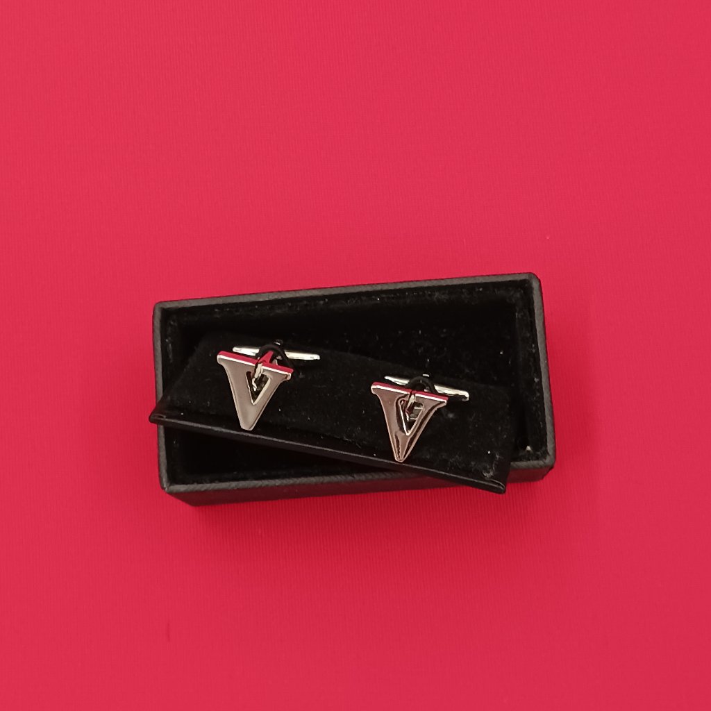Initial "V" Cufflinks